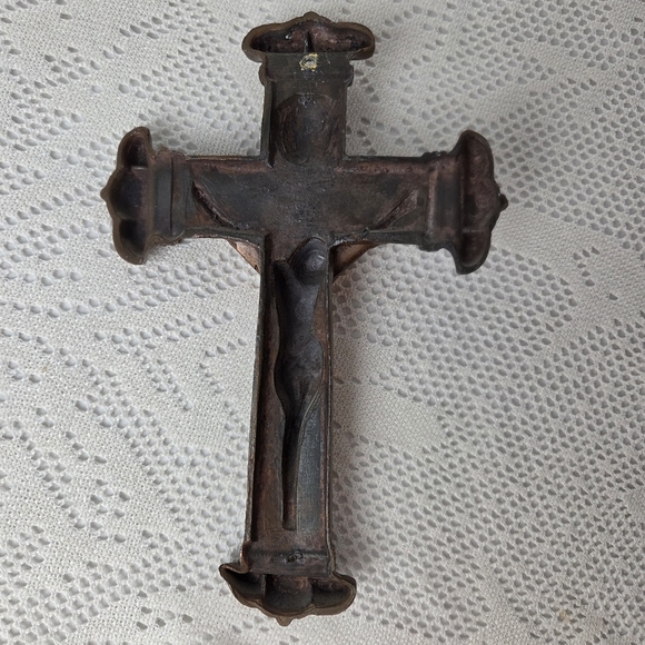 Vintage Copper Metal Crucifix Wall Decor Jesus Rosary Cross - Picture 11 of 12